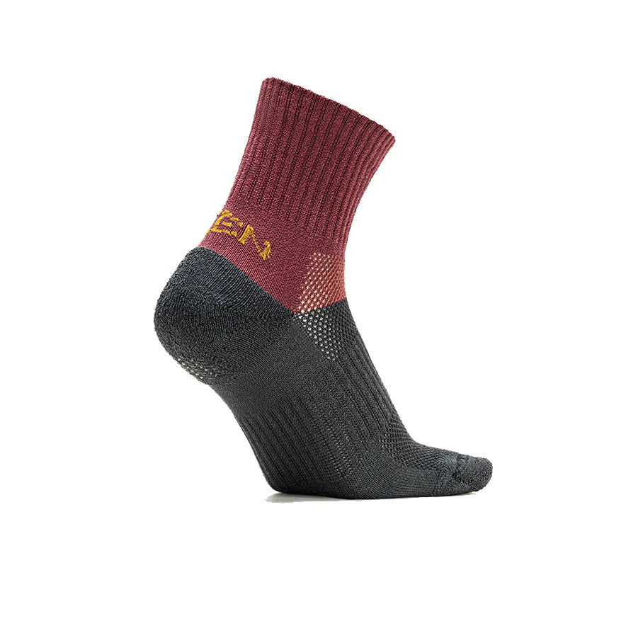 KEEN WA-SHI SOCKS QUARTER - BURGANDY/GREY