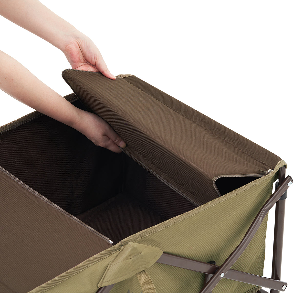 LOGOS TRUCK CARRIER W/FABRIC TABLE TOP