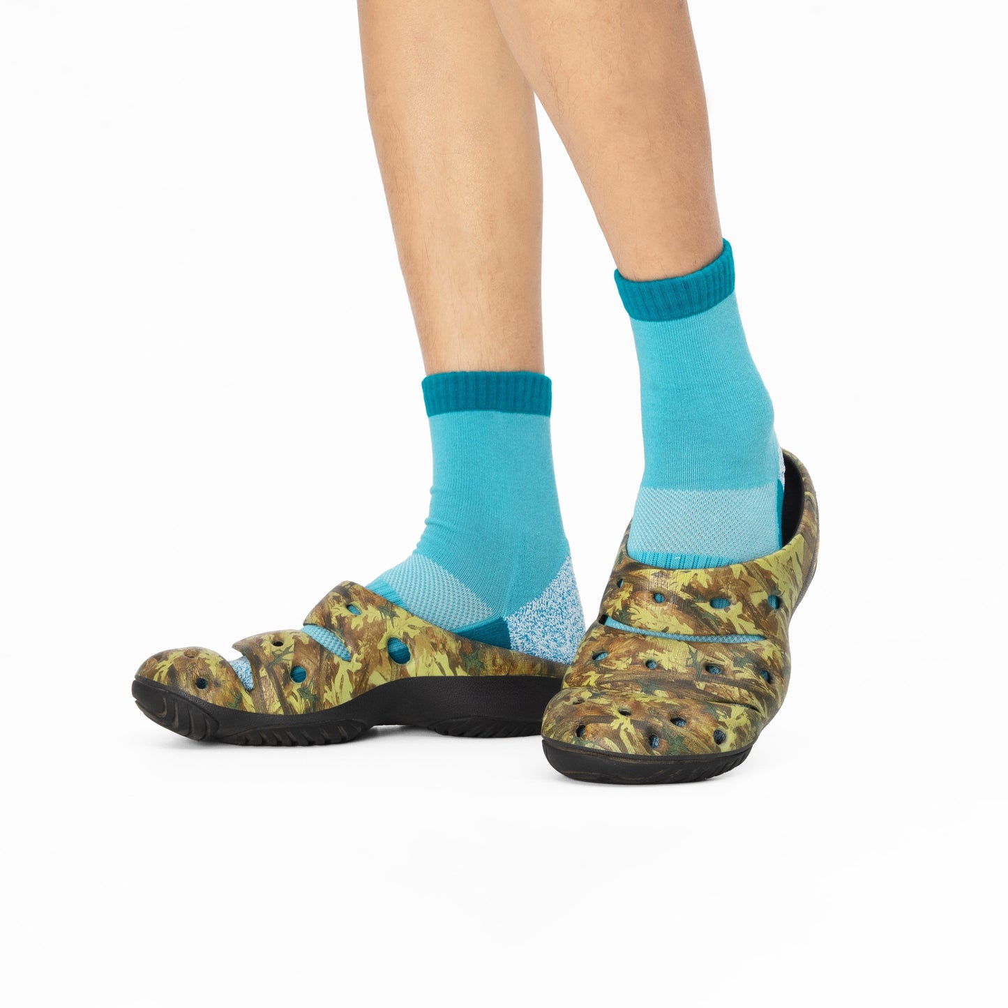 OUTSIDE FEEL GOOD SOCKS