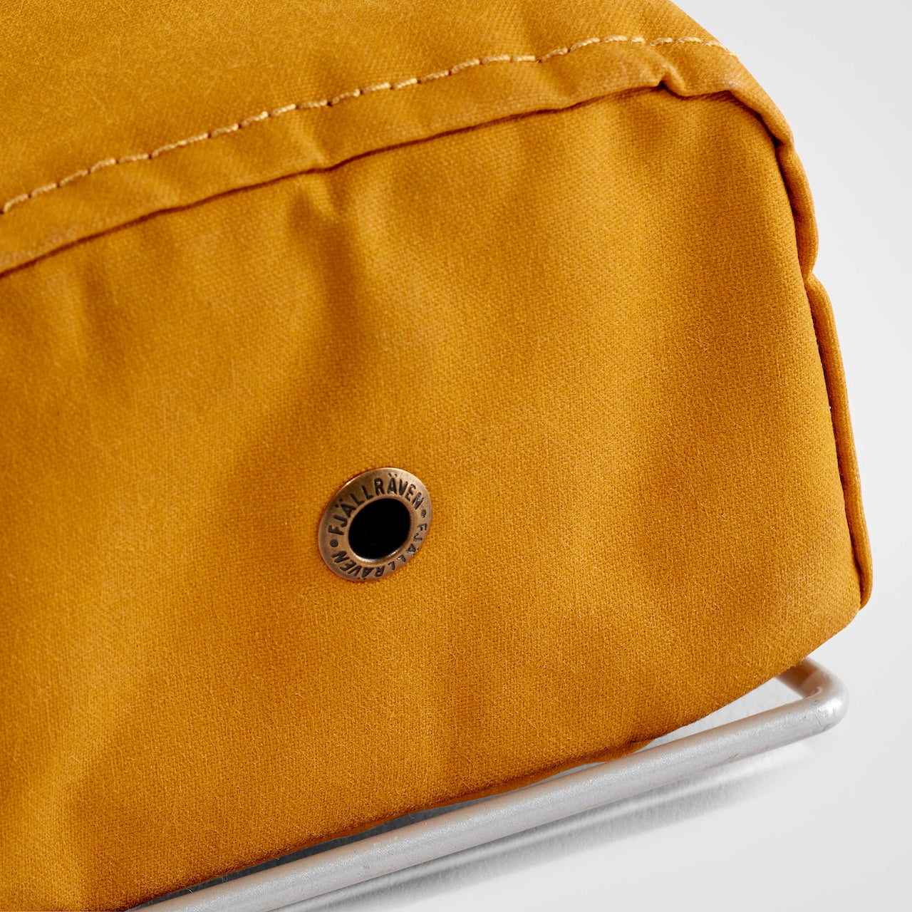 kanken-bottle-pocket