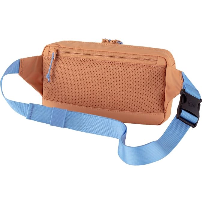 high-coast-hip-pack