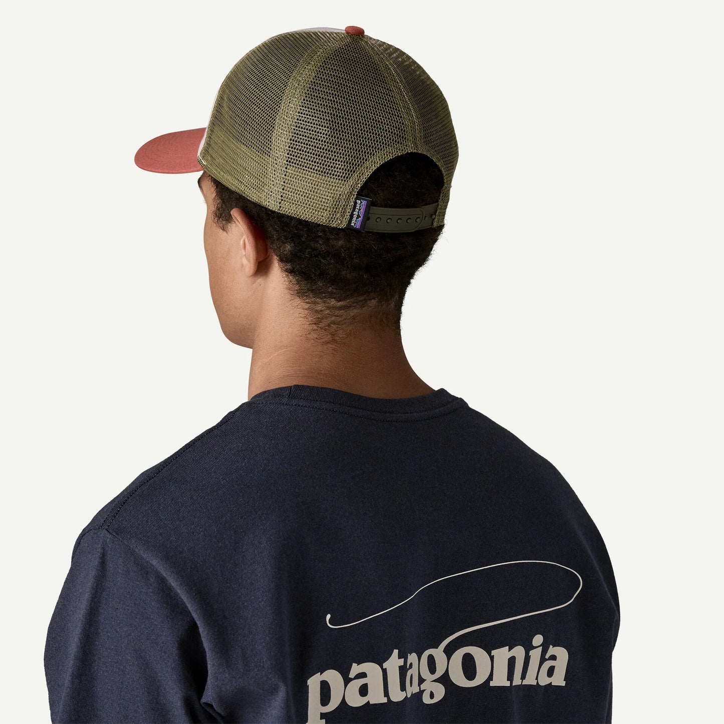 PATAGONIA P-6 LOGO LOPRO TRUCKER HAT - BIRCH WHITE
