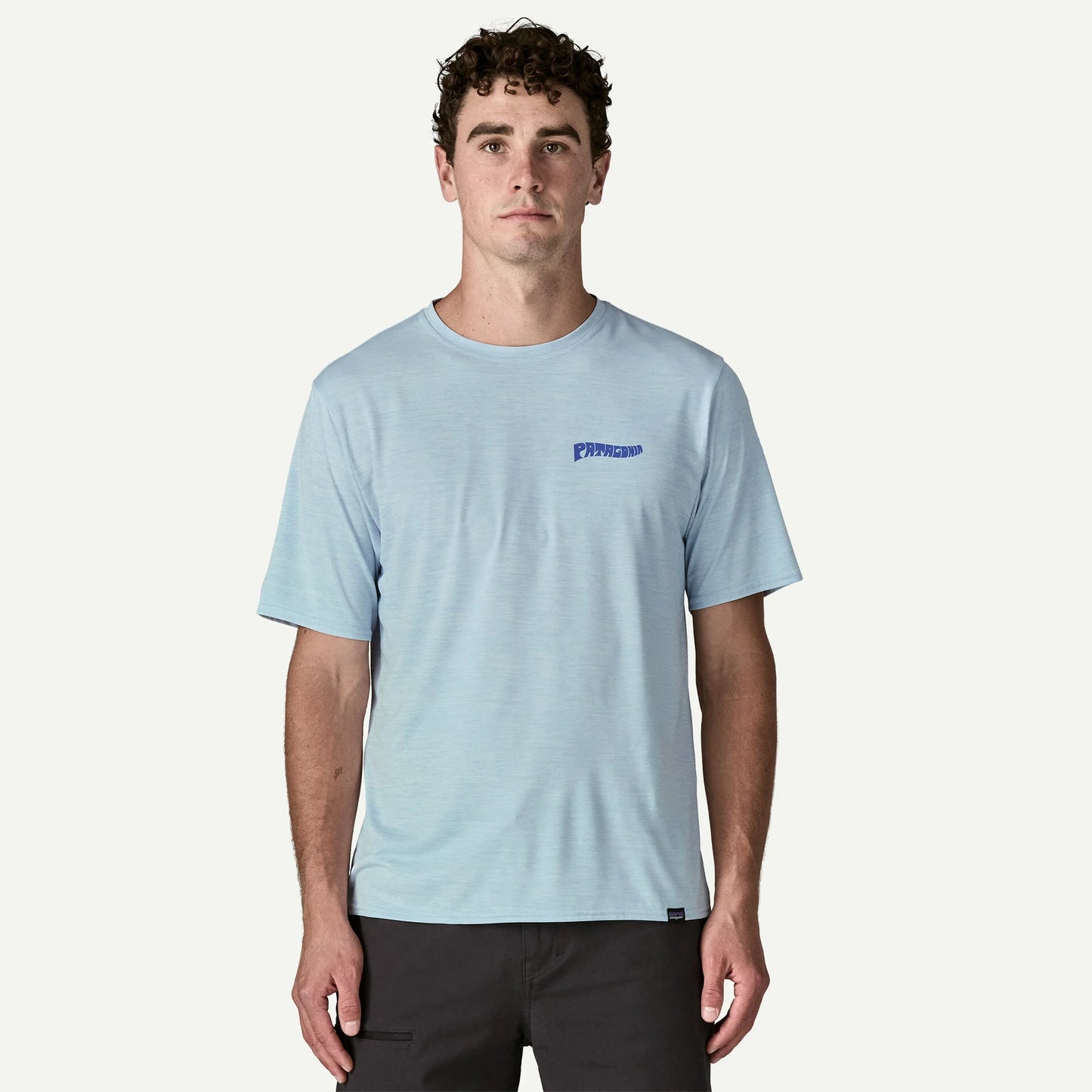 PATAGONIA M'S CAP COOL DAILY GRAPHIC SHIRT WATERS - FORGOTTEN ISLAND: FLECK BLUE
