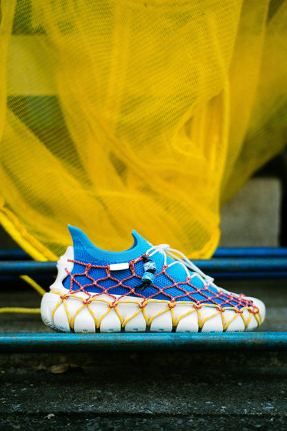 KEEN MEN'S UNEEK 360 x SPACE AVAILABLE - AZURE BLUE/STAR WHITE