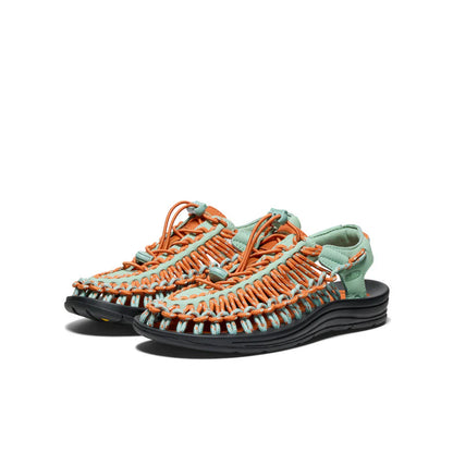 KEEN WOMEN'S UNEEK - GRANITE GREEN/GOLDEN FLAME