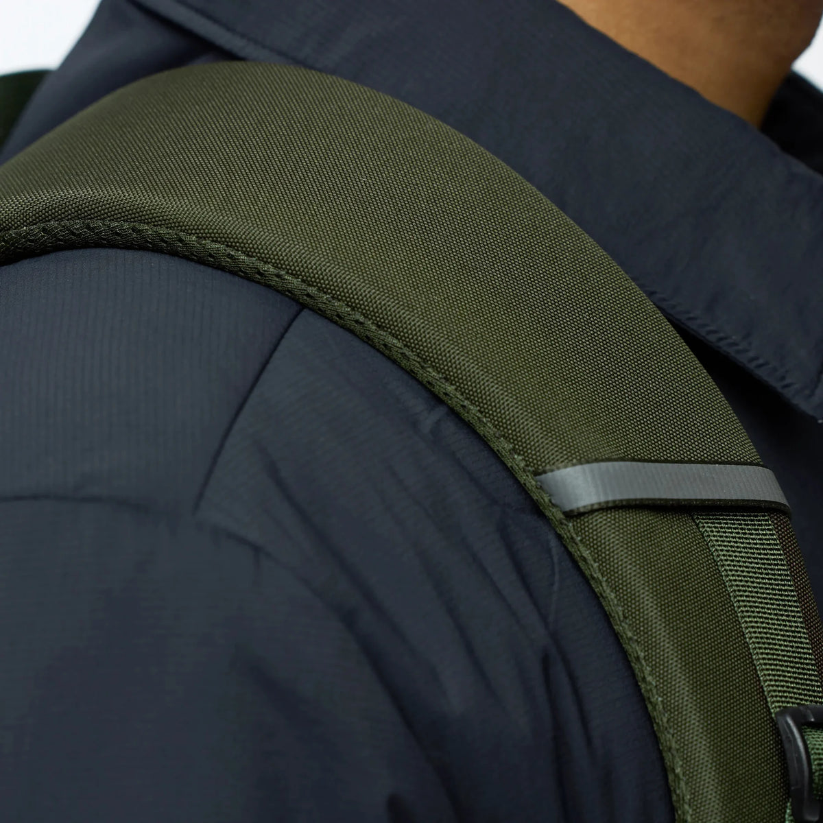 FJÄLLRÄVEN SKULE TOP ZIP - BLACK