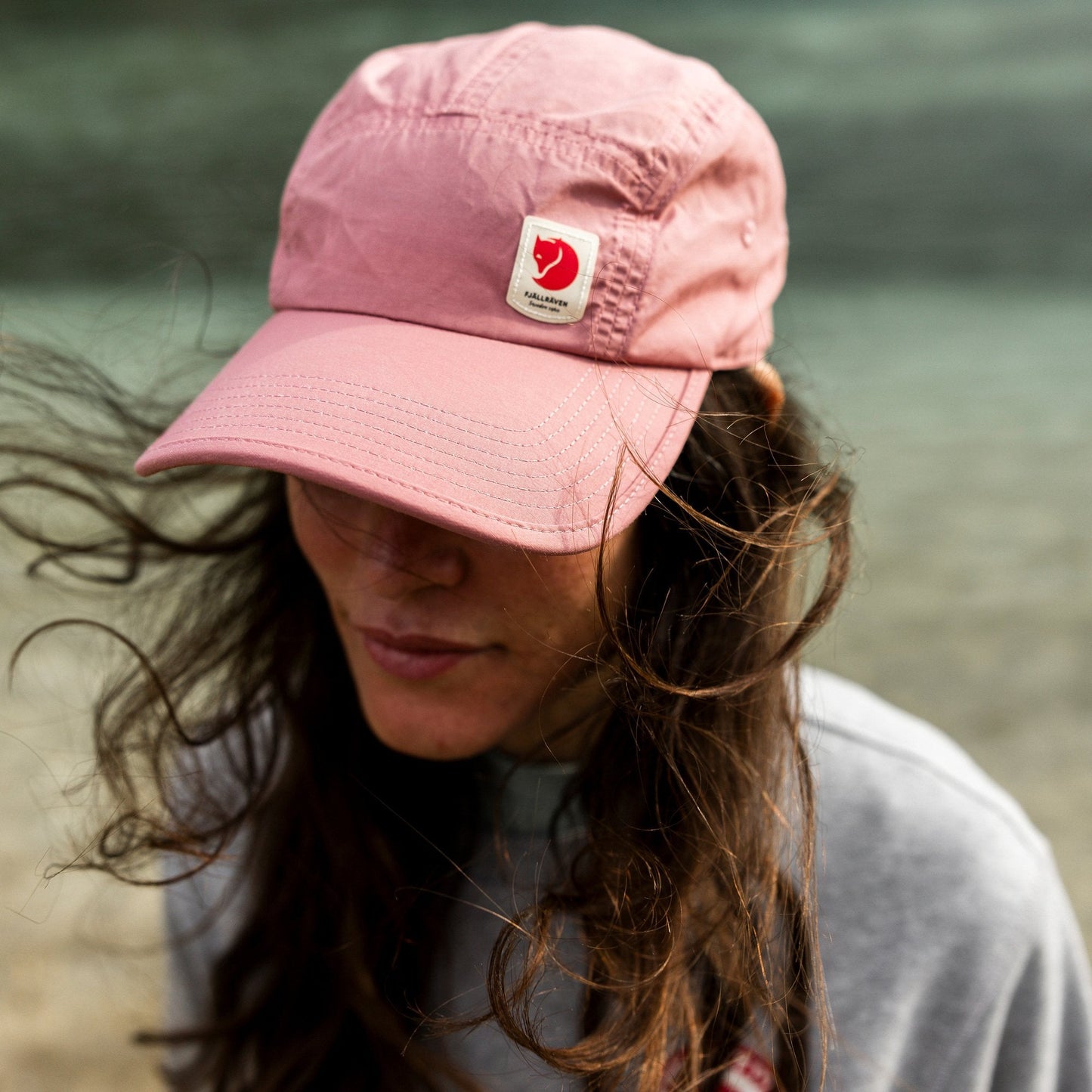 FJÄLLRÄVEN HIGH COAST WIND CAP - DUSTY ROSE