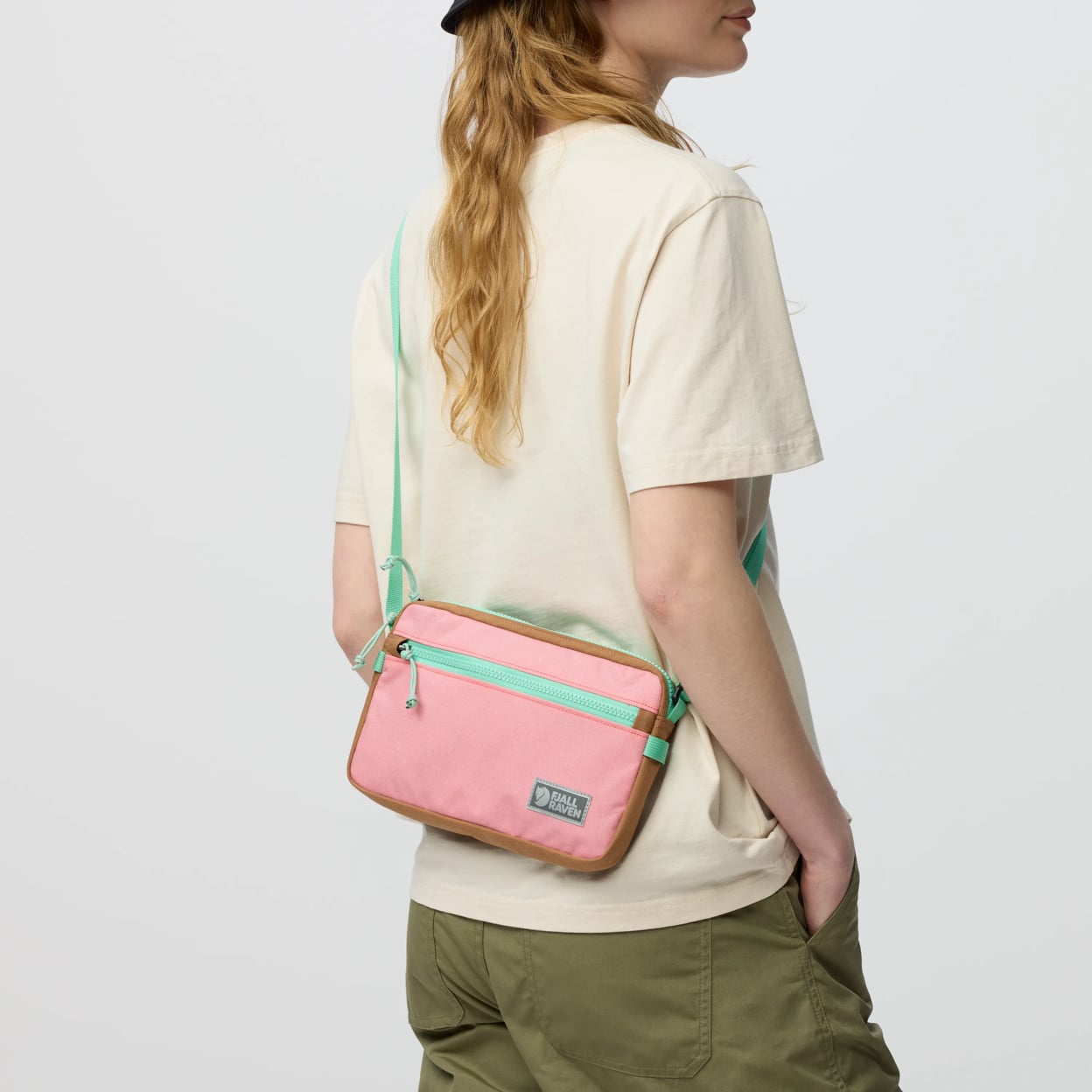 FJÄLLRÄVEN VARDAG POCKET LARGE GREEN CLAY