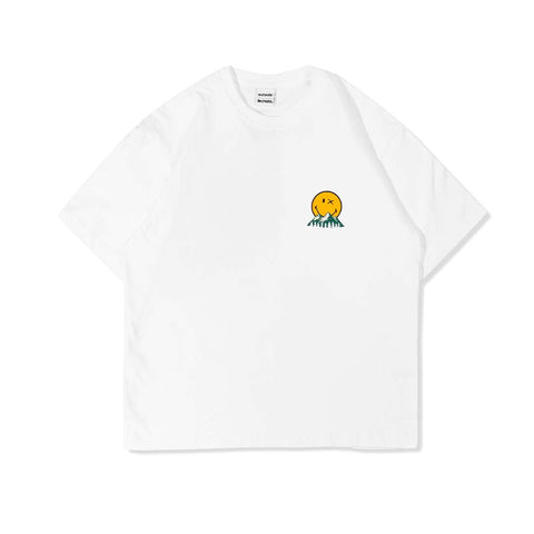 OUTSIDE X SMILEY EXPLORER T-SHIRT