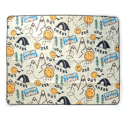 OUTSIDE X SMILEY PICNIC BLANKET